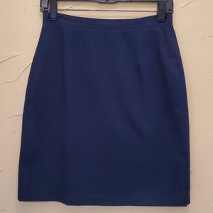 🌞SALE 3/$30🌞 Paul Harris Lined Navy Skirt Sz 6